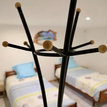 4 Personnes Les Bains דירה *